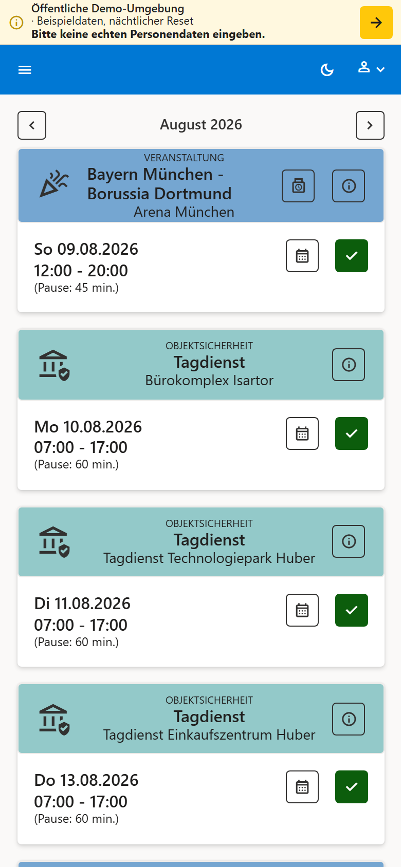Mobile Ansicht des Dienstplans in der Roster 365 Demo mit Schichtkarten zum Bestätigen
